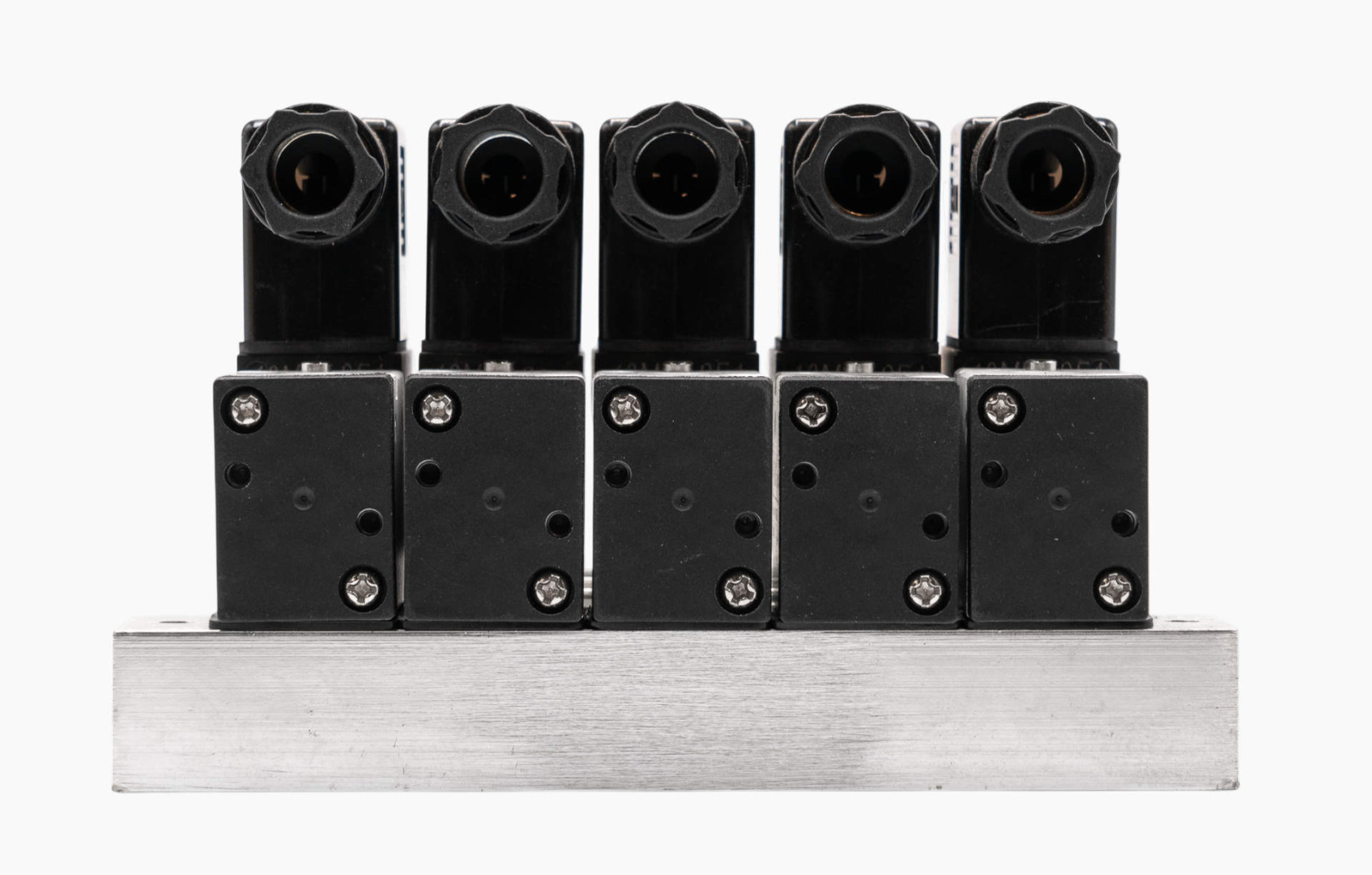 Блок распределителей ETA307-06E2-3F